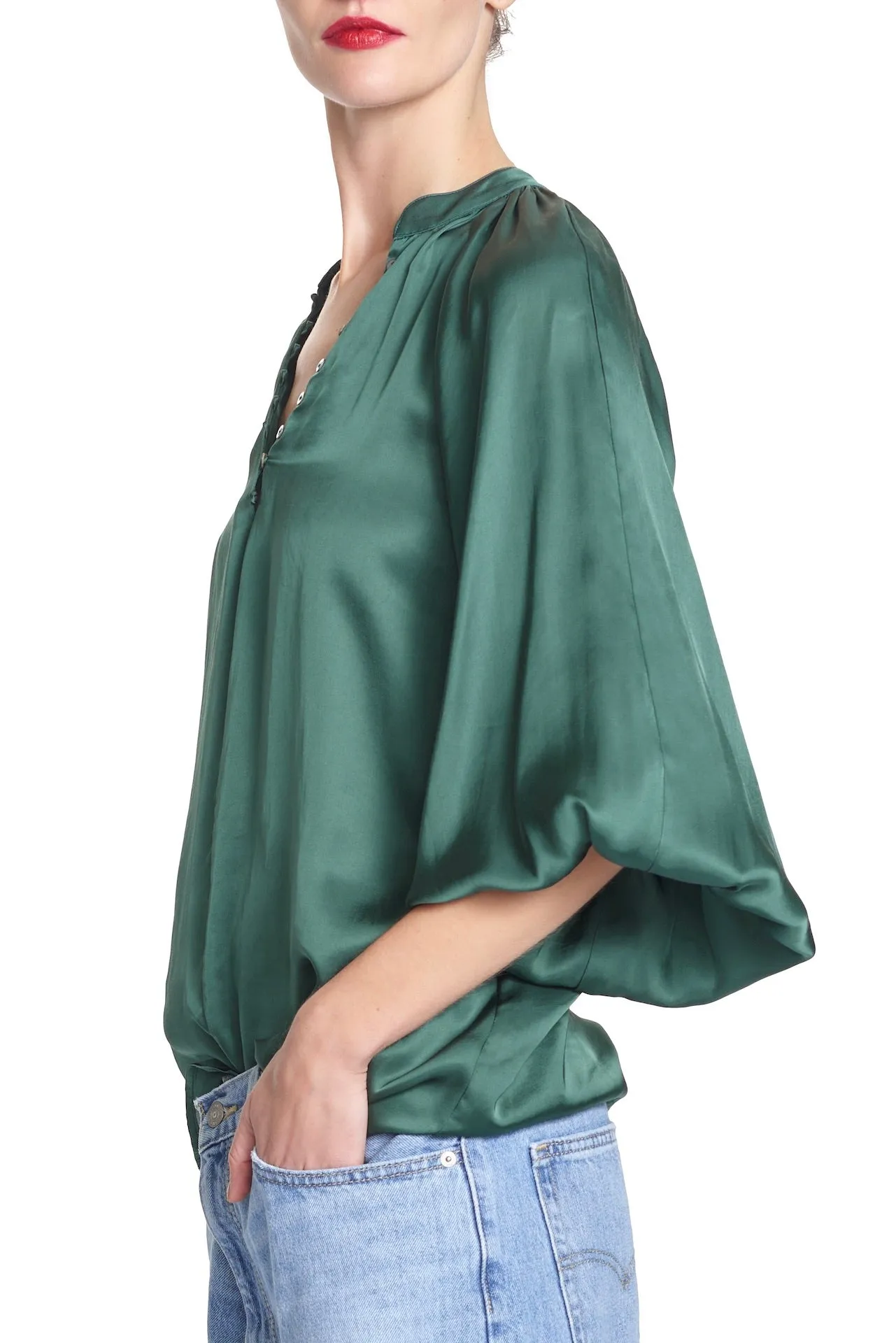 THE NOEMIE TOP - SATIN