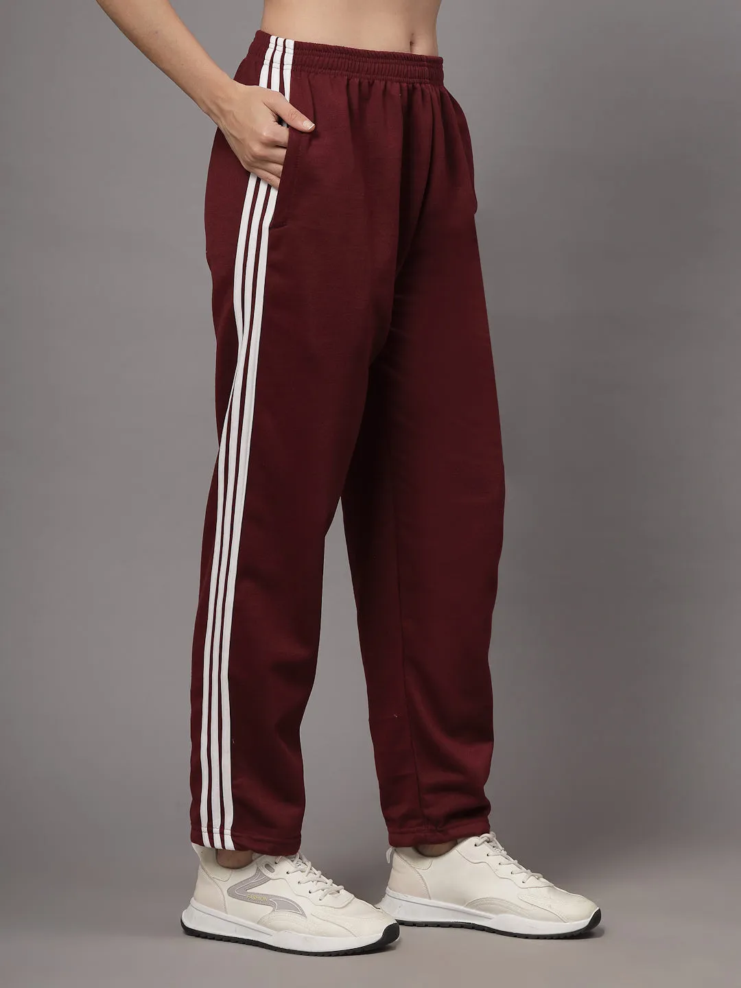 UZARUS CozyStride Women's Regular Fit Heavy Weight Fleece-Lined Winter Track Pants